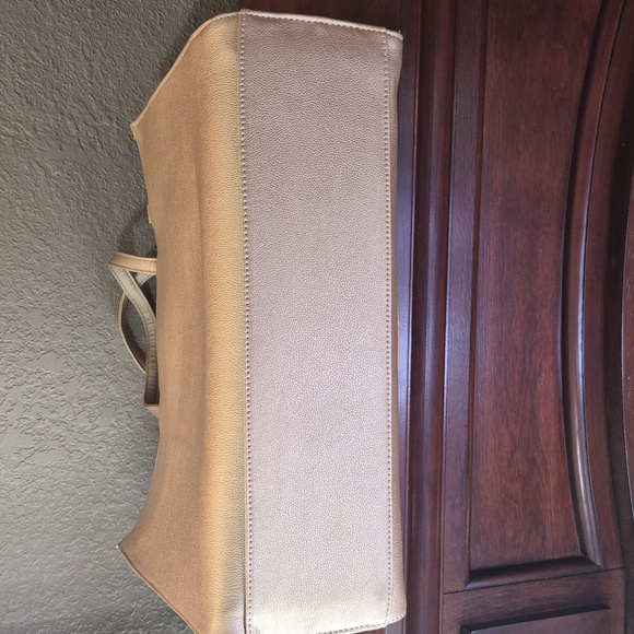 Global Generation Laptop Tote - Picture 4 of 7